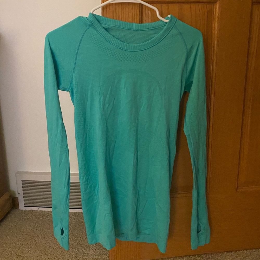 Lululemon Swiftly Tech Long Sleeve